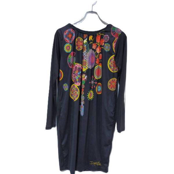 Desigual デシグアル ワンピース 黒 Mサイズ 長袖 花柄 伸縮性あり カラフルデザイン 柔らか ひざ丈