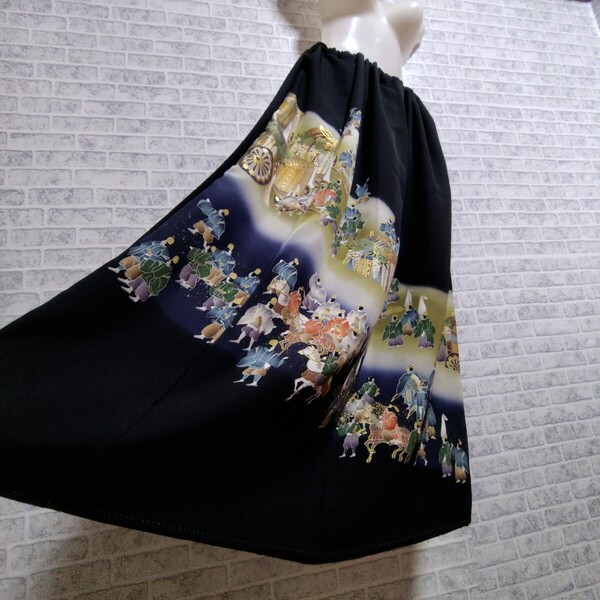 落款*人物*黒留袖 ゴムスカート ハンドメイド 着物リメイク ロングスカート 豪華 ゆったりの方も