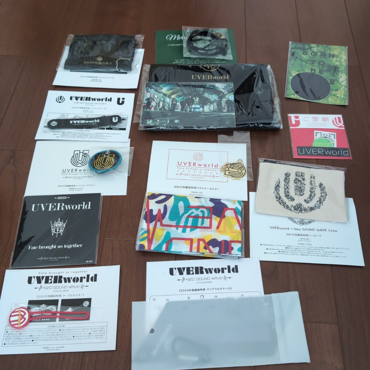 2025年最新】Yahoo!オークション -uverworld グッズの中古品