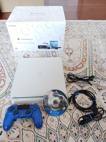 豪華 ps4 薄型 cuh-2100A 本体一式 動作確認済み PlayStation VR Special Offer おまけ付き 送料無料 グレイシャーホワイト
