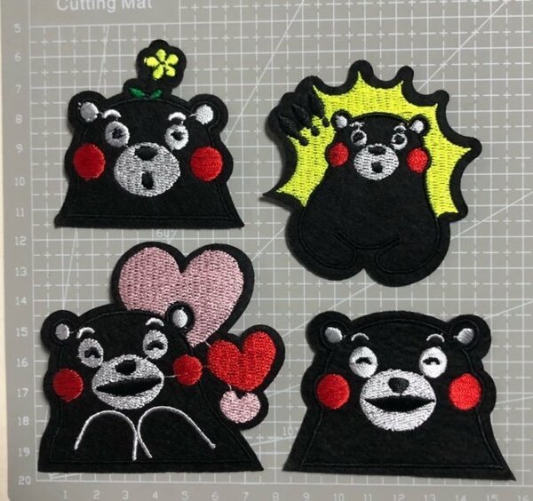 送料無料 4枚組 刺繍アイロンワッペン アップリケ ワンポイント くまモン 刺繍ワッペン
