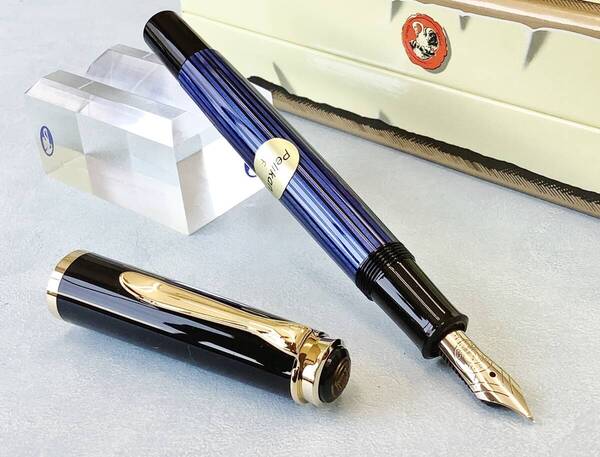 【希少】 未使用 ペリカン 万年筆 旧 M400 青縞 ペン先14C-585 pelikan ブルーストライプ 吸入式 アンティーク品 廃盤デザイン
