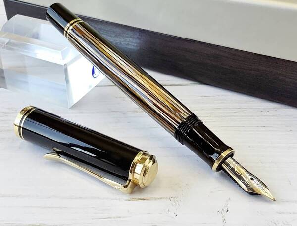 【未使用】 ペリカン 万年筆 スーベレーン M400 茶縞 pelikan ペン先14C-585 特別生産品 吸入式 箱・説明書有り