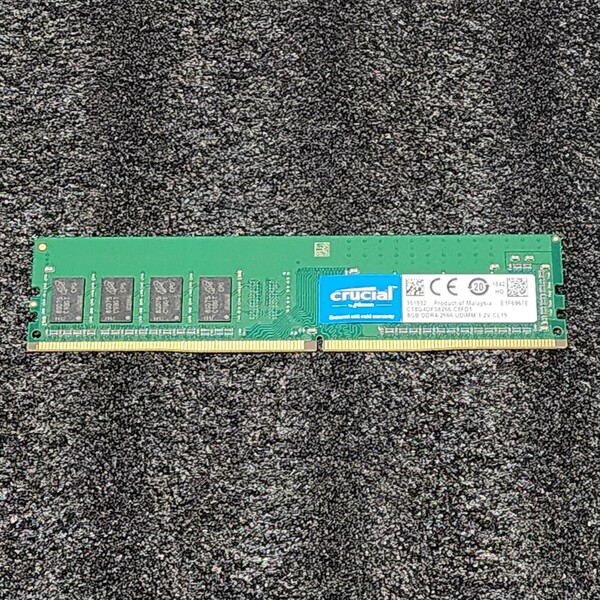 CRUCIAL DDR4-2666MHz 8GB (8GB×1枚キット) CT8G4DFS8266.C8FD1 動作確認済み デスクトップ用 PCメモリ