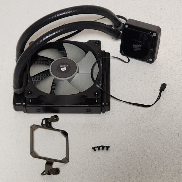 【送料無料】CORSAIR H60(CW-9060007-WW) 120mm 簡易水冷型CPUクーラー Socket AM3・AM4等対応 PCパーツ