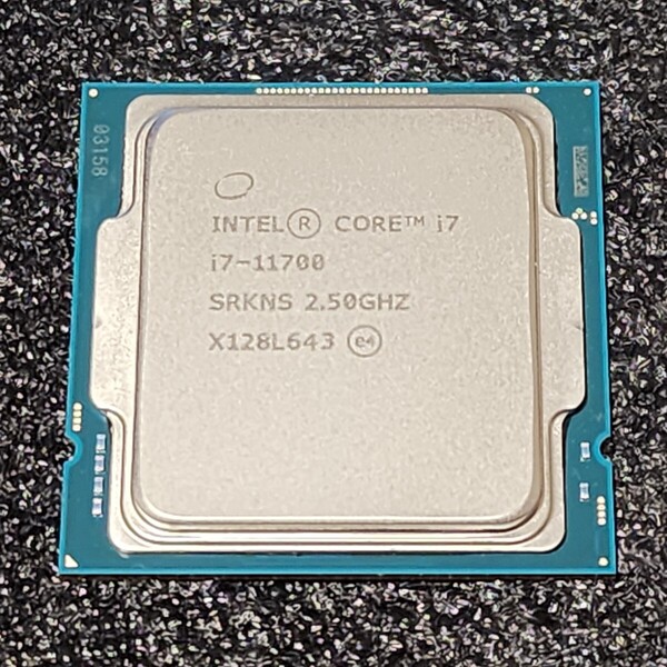 CPU Intel Core i7 11700 2.5GHz 8コア16スレッド RocketLake LGA1200 PCパーツ インテル 動作確認済み