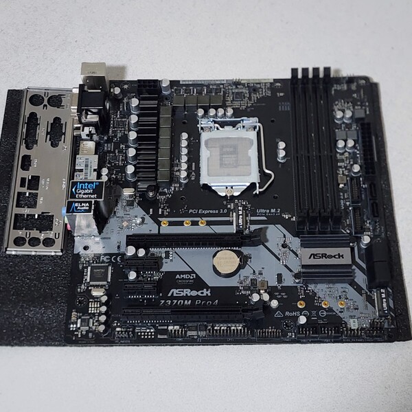 ASRock Z370M Pro4 IOパネル付属 LGA1151 MicroATXマザーボード 第8・9世代CPU対応 最新Bios 動作確認済 PCパーツ