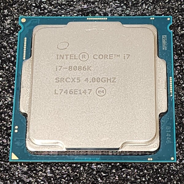 CPU Intel Core i7 8086K 4.0GHz 6コア12スレッド CoffeeLake PCパーツ インテル 動作確認済み