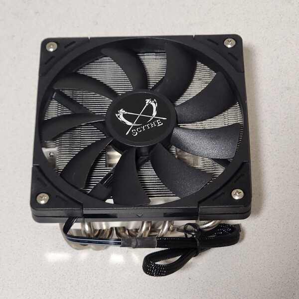 【送料無料】SCYTHE 大手裏剣参 BIG SHURIKEN3(SCBSK-3000) 120mmトップフロー型CPUクーラー 全高69mm LGA115X・1200等対応 PCパーツ