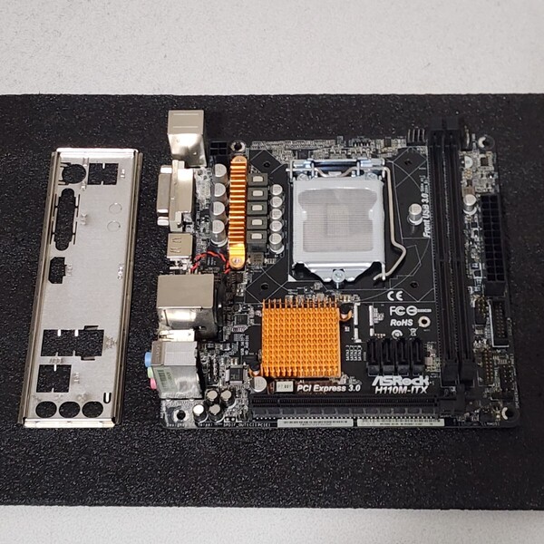 ASRock H110M-ITX IOパネル付属 LGA1151 Mini-ITXマザーボード 第6・7世代CPU対応 最新Bios 動作確認済 PCパーツ