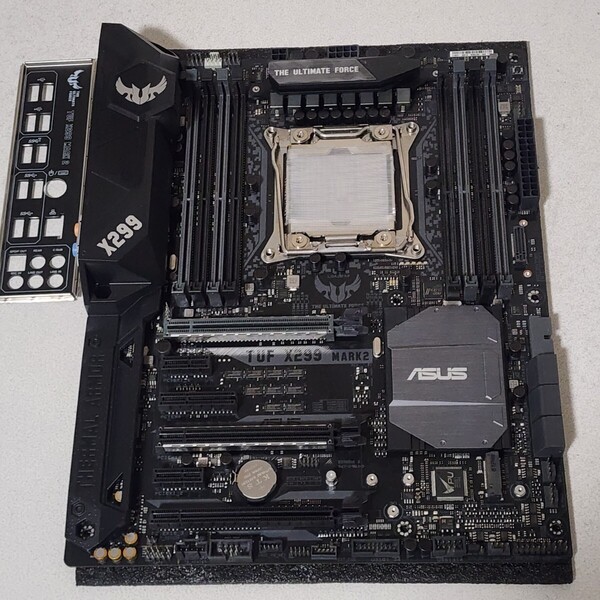 ASUS TUF X299 MARK2 IOパネル付属 LGA2066 ATXマザーボード 最新Bios 動作確認済 PCパーツ