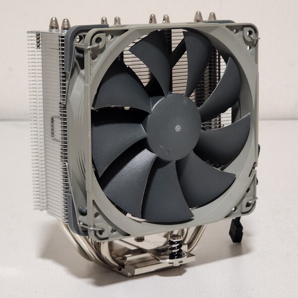 【送料無料】NOCTUA NH-U12S redux 120mm サイドフロー型CPUクーラー LGA115X・LGA1200・1700対応 PCパーツ (2)