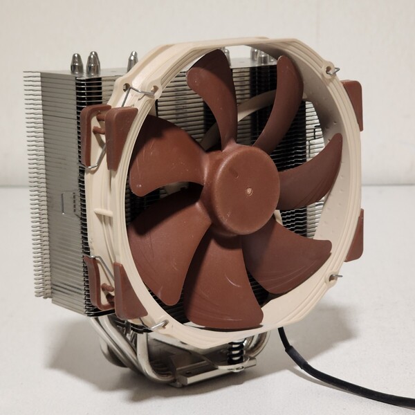 【送料無料】NOCTUA NH-U14S 140mm サイドフロー型CPUクーラー LGA2011・2066等対応 PCパーツ