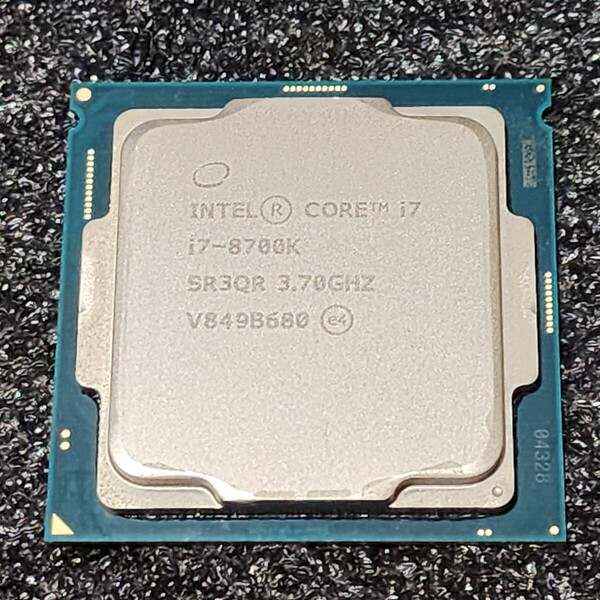 CPU Intel Core i7 8700K 3.7GHz 6コア12スレッド CoffeeLake PCパーツ インテル 動作確認済み