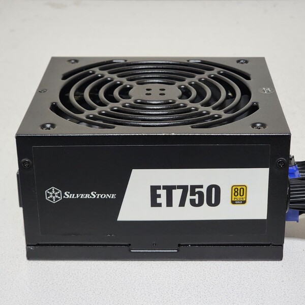 SilverStone SST-ET750-HG 750W 80PLUS GOLD認証 ATX電源ユニット セミプラグイン 動作確認済み PCパーツ