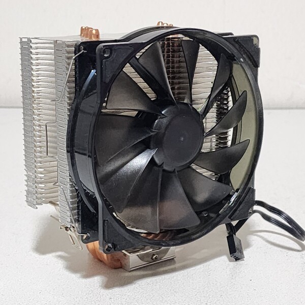 【送料無料】PCCOOLER 120mm サイドフロー型CPUクーラー LGA115X・LGA1200等対応 PCパーツ