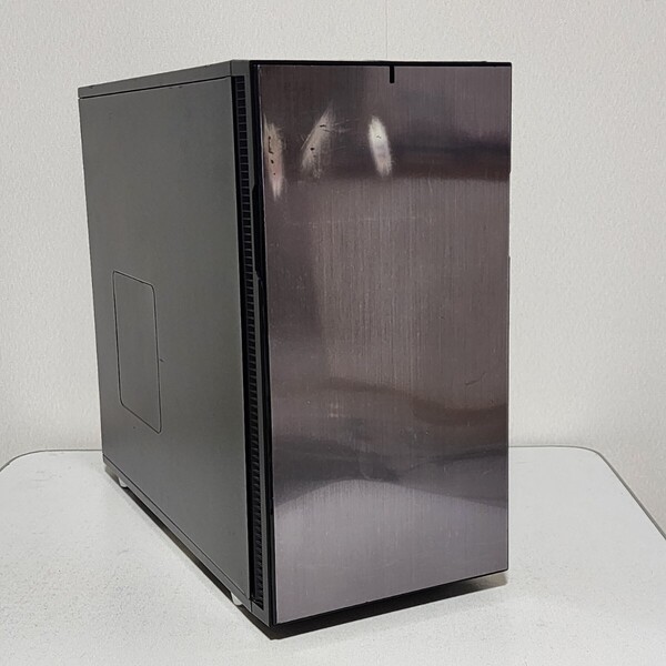 【送料無料】FractalDesign Define R5 Titanium Grey(FD-CA-DEF-R5-TI) ミドルタワー型PCケース(ATX)