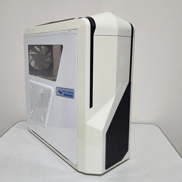 【送料無料】NZXT Phantom 410 White ミドルタワー型PCケース(ATX)