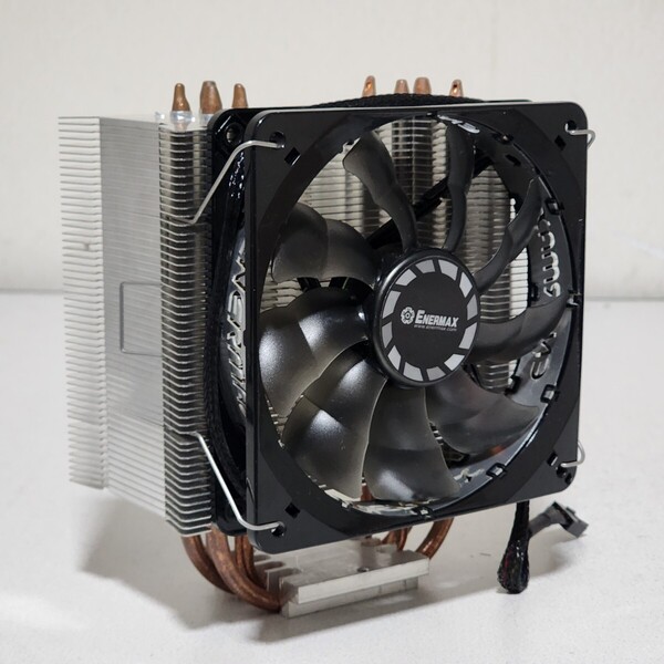 【送料無料】ENERMAX ETS-T40-TB 120mmサイドフロー型CPUクーラー LGA1151・1200等対応 PCパーツ