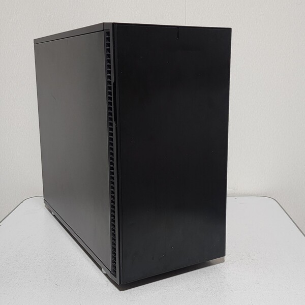 【送料無料】FractalDesign Define R6 Black(FD-CA-DEF-R6-BK) ミドルタワー型PCケース(ATX)