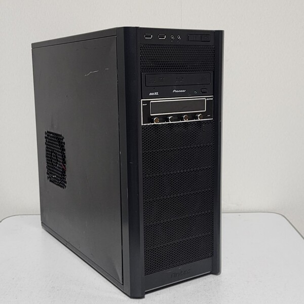 【送料無料】ANTEC Three Hundred AB ミドルタワー型PCケース(ATX)