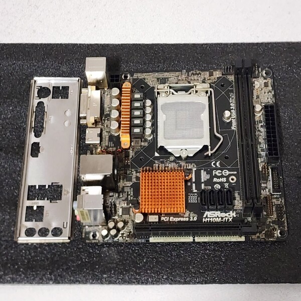 ASRock H110M-ITX IOパネル付属 LGA1151 Mini-ITXマザーボード 第6・7世代CPU対応 最新Bios 動作確認済 PCパーツ (2)
