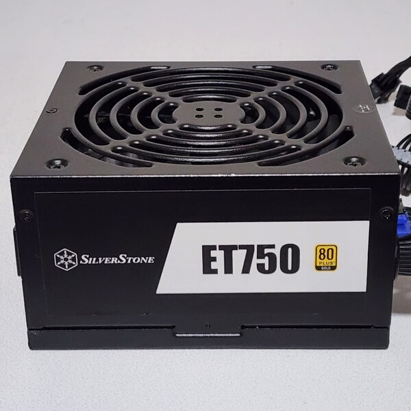 SilverStone SST-ET750-HG 750W 80PLUS GOLD認証 ATX電源ユニット セミプラグイン 動作確認済み PCパーツ