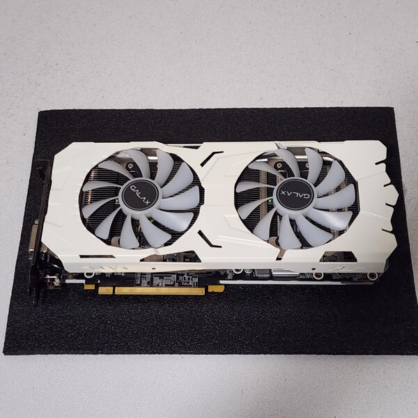 GALAX GEFORCE GTX1070Ti 8GB GDDR5/GK-GTX1070Ti-E8GB/WHITE 動作確認済み PCパーツ グラフィックカード PCIExpress