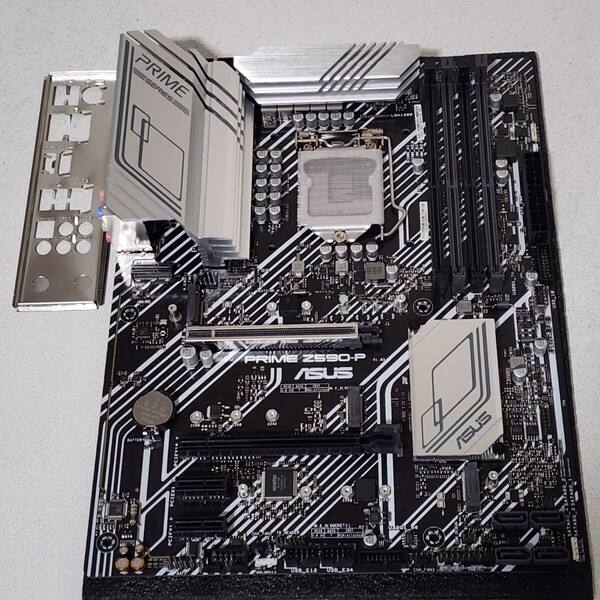 ASUS PRIME Z590-P IOパネル付属 LGA1200 ATXマザーボード 第10・11世代CPU対応 最新Bios 動作確認済 PCパーツ