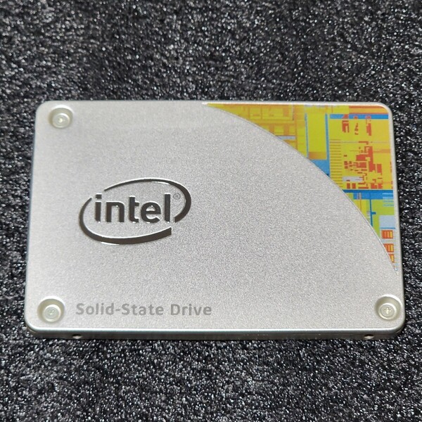 INTEL SSD 535 SERIES(SSDSC2BW240H6) 240GB SATA SSD 正常品 2.5インチ内蔵SSD フォーマット済 PCパーツ 動作確認済 250GB 256GB