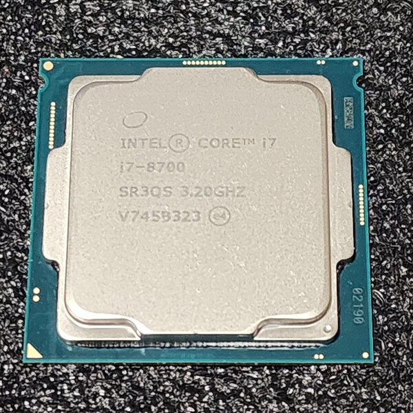 CPU Intel Core i7 8700 3.2GHz 6コア12スレッド CoffeeLake PCパーツ インテル 動作確認済み