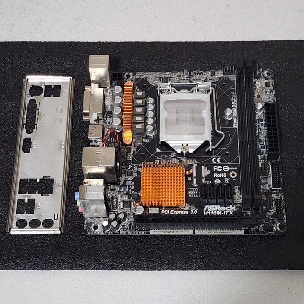 ASRock H110M-ITX IOパネル付属 LGA1151 Mini-ITXマザーボード 第6・7世代CPU対応 最新Bios 動作確認済 PCパーツ (3)