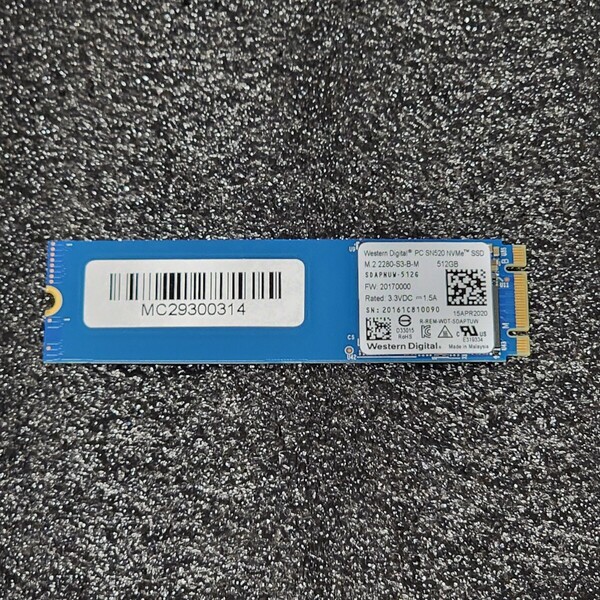 WesternDigtal PC SN520(SDAPNUW-512G) 512GB NVMe SSD フォーマット済み PCパーツ M.2 2280 動作確認済み 480GB 500GB