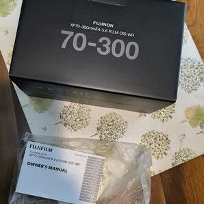 FUJINON フジノンレンズ XF 70-300mm F4-5.6 R LM OIS WR 元箱 取説 マニュアル、レンズ無し