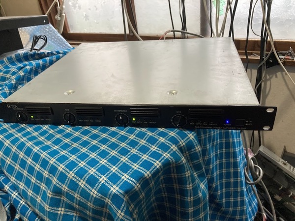 プロ用アンプを家庭で使用 TOA DA250F デジタルパワーアンプ ブリッジ接続で 8オーム 500W 500W 完動品 【3ヶ月保証】