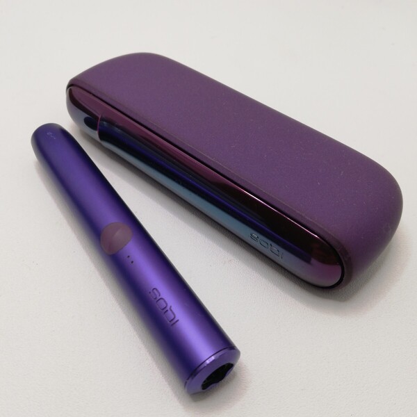 IQOS アイコス ILUMA ネオン
