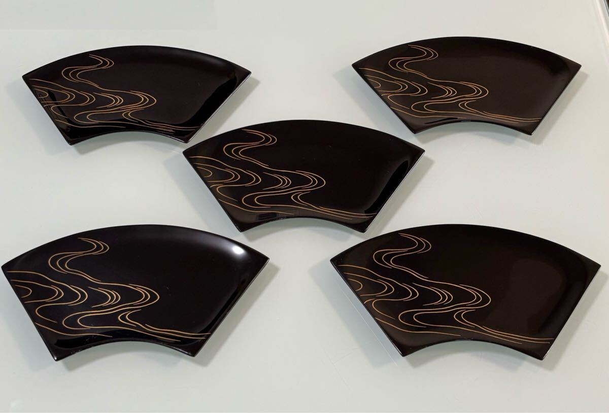 輪島塗　菓子器　木工芸　煎茶道具　新品未使用 ♪ 輪島塗 茶道具 菓子皿 5客 未使用品 ♪