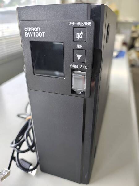 無停電電源装置 常時商用 正弦波/1000VA/610W/縦型 オムロン FA制御機器 BW100T