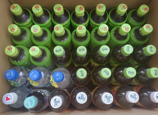 伊藤園おーいお茶などペットボトル飲料35本セット ピュアグリーン 綾鷹 爽健美茶 緑茶 お茶 650ml 600ml 500ml