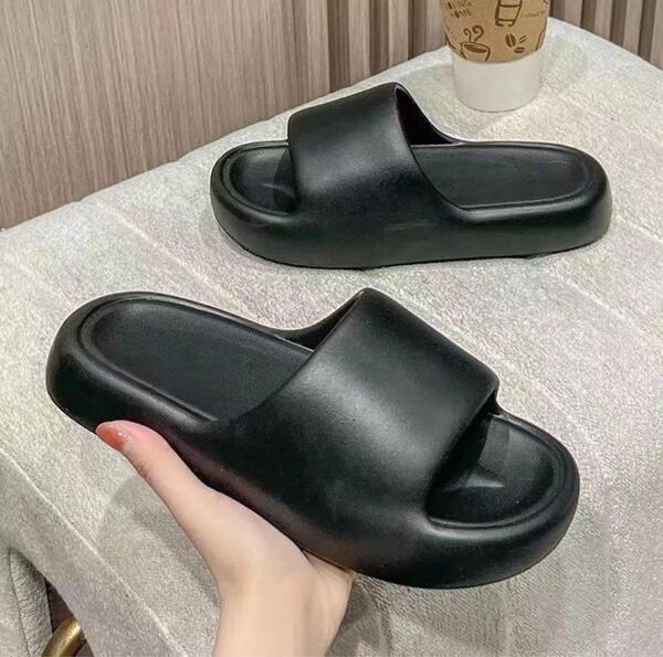 シャワーサンダル ビーチサンダル サンダル 23.5 ブラック 新品