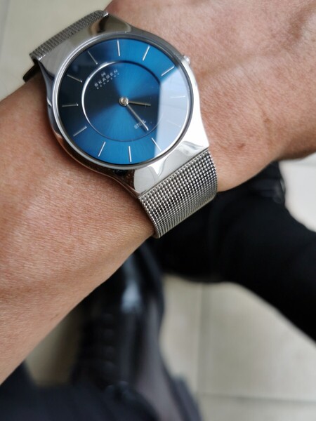 SKAGEN ウルトラスリムウォッチ メンズ 電池新品 正常動作 稼働品 青 233LSSN
