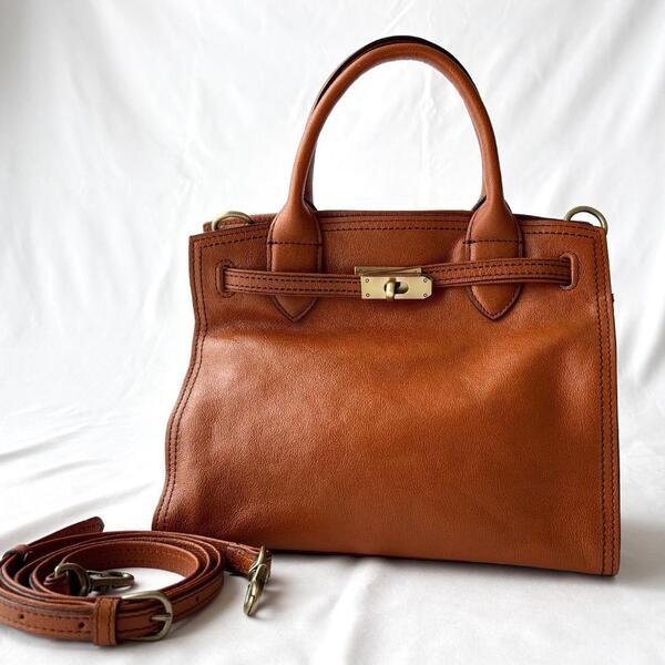 <美品!!>■dakota ダコタ 2way レザー トートバッグ ハンドバッグ 斜めがけ 普段使い お洒落 使いやすい キャメル 管:2504154