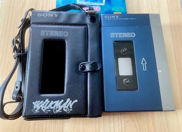 即決【整備済完動品】SONY WALKMAN TPS-L2 初代ウォークマン 高音質調整仕上げ 初期タイプ カバー&ストラップ付
