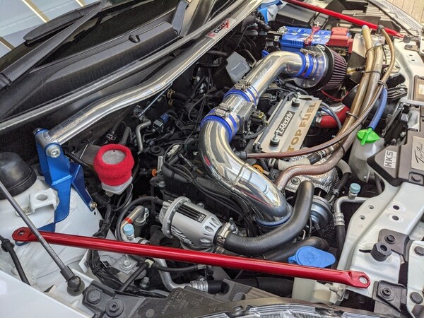 タワーバープラスZC33Sスイフトスポーツ/キャンディレッド2本セット
