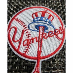 《白赤NY帽子》白赤(帽子型) 激渋◆新品未使用 MLB ニューヨーク・ヤンキース New York Yankees 野球 ベースボール 刺繍ワッペン