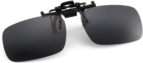 偏光サングラス UV400 紫外線カット 跳ね上げ式 前掛けクリップ式サングラス 専用ケース付き(ブラック)B50
