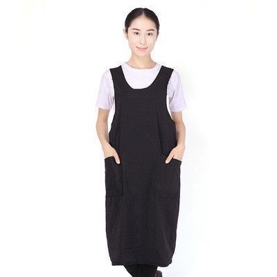 エプロン 大人気 おしゃれ 大きめポケット 黒 カジュアル ブラック 保育士 美容師 作業用 飲食店 撥水