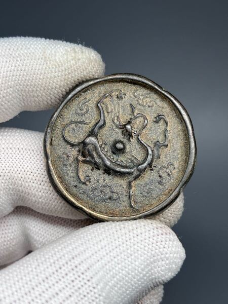 骨董品 青銅器 龍紋 銅鏡 唐鏡 ミニチュア 中国 戦漢 古美術 コレクション