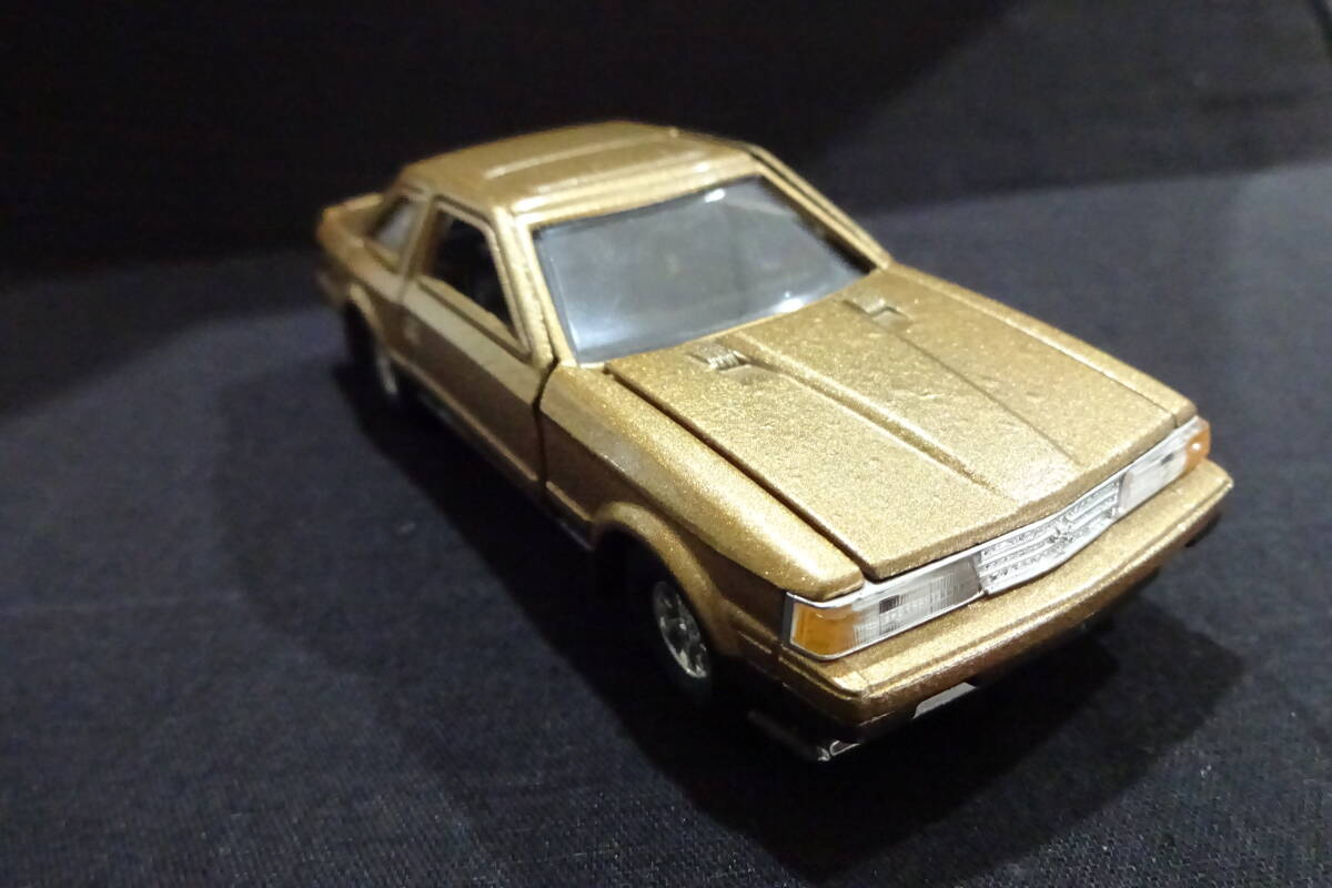 ヨネザワ ソアラ 2800GT-EXTRA ミニカー クリーム色 ミニカー】元祖ハイソカー！ 国産名車プレミアムコレクション