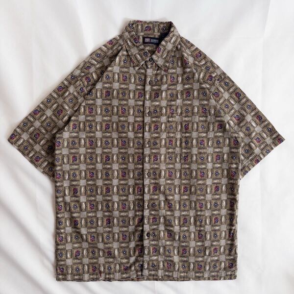 US Vintage 90s FADED GLORY AUTHENTIC コットン100% くすみカラー アウトドア 格子柄 魚 フィッシュパターン リール 総柄 デザインシャツ